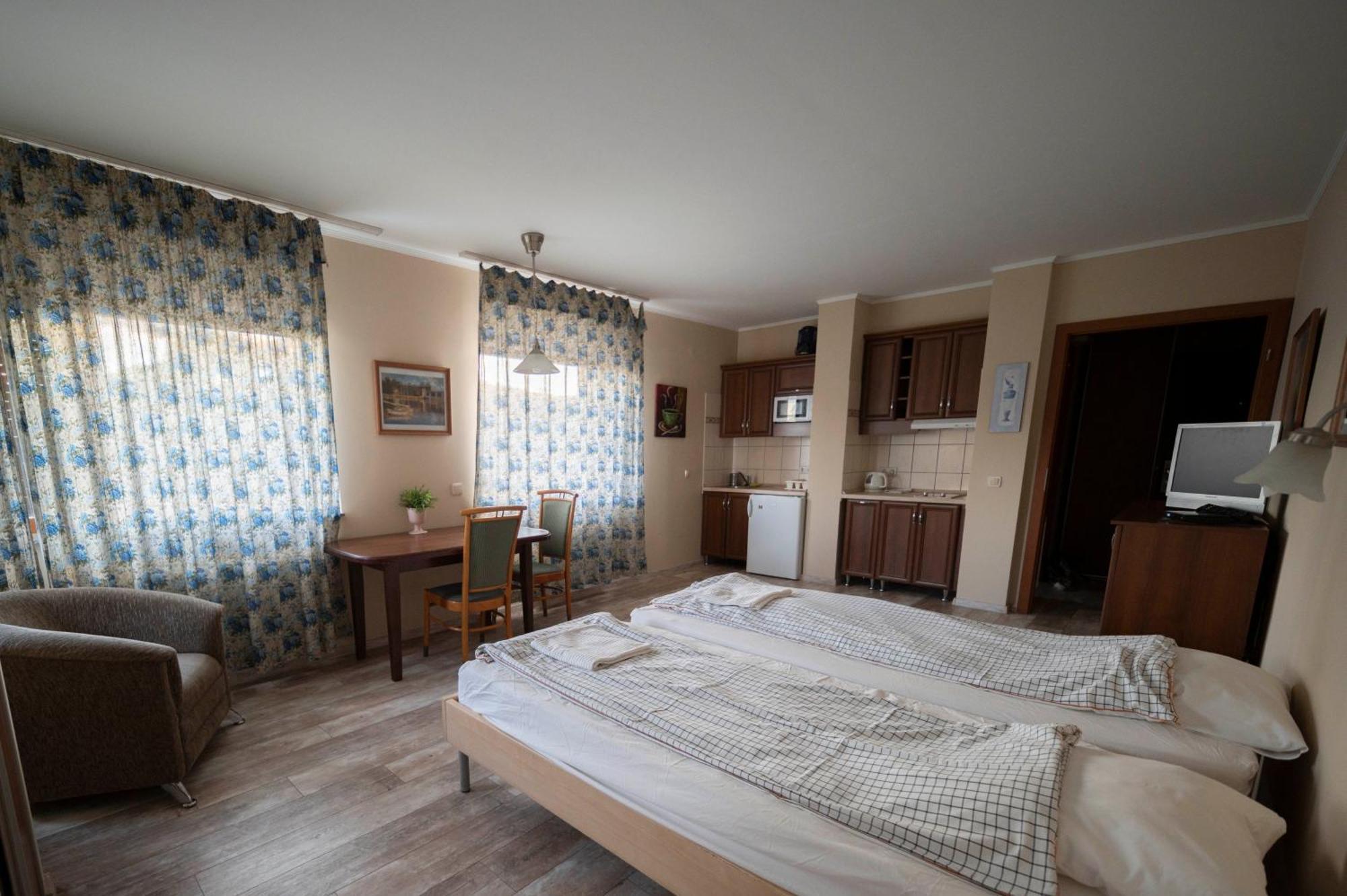 Carolina Apartman Budapest Exterior foto